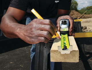 Illustration for article titled A Bit of Genius Design Perfects the Common Tape Measure